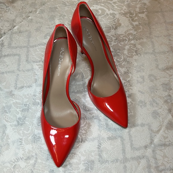 BCBGeneration Lenny Smooth Soft Patent Pumps - Pointed Toe Heels, Size 7 B - EUC - Picture 3 of 17